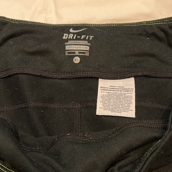 Running bottom bundle - Picture 7 of 7